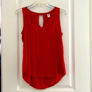 Old navy red tank